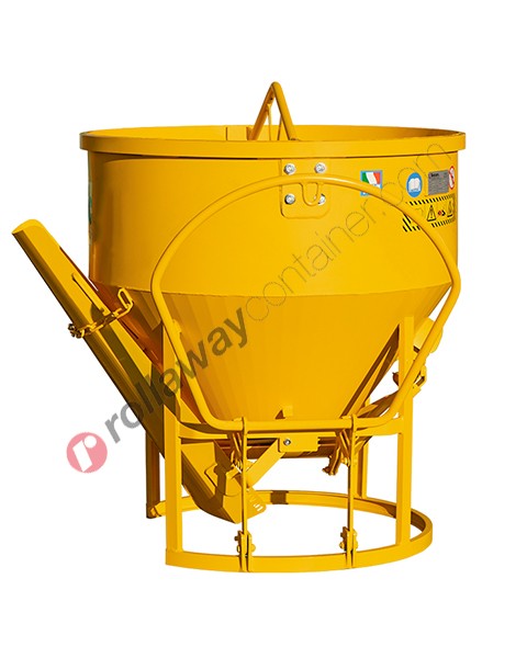 Conical concrete bucket with central and lateral unloading capacity up to 7800 kg