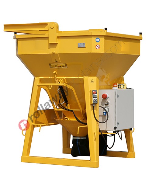 Square concrete bucket with central unloading with rubber hose and radio-controlled opening capacity up to 7800 kg