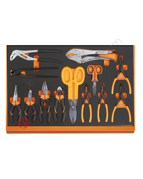 Beta tools in soft thermoformed tray M129 with 13 tools